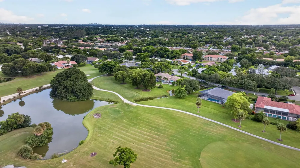 10971 NW 24TH STREET Coral Springs, FL 33065
