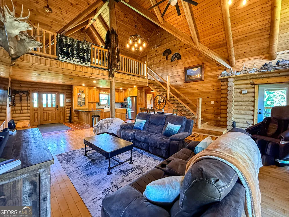 448 Dixie Meadow LN Mount Airy, GA 30563