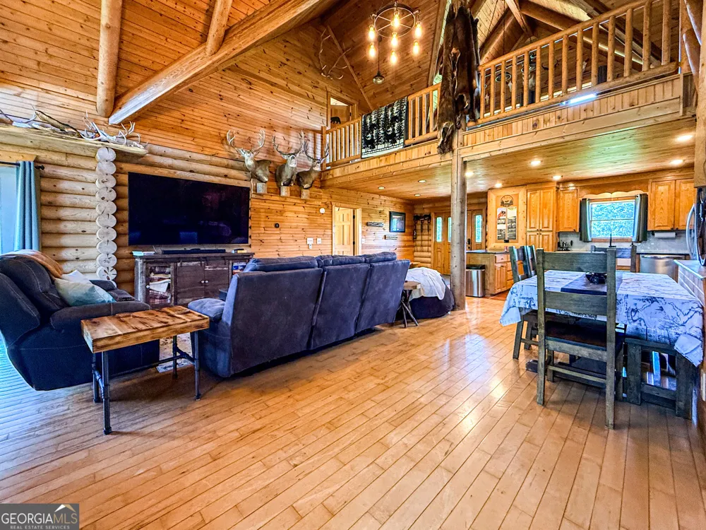 448 Dixie Meadow LN Mount Airy, GA 30563