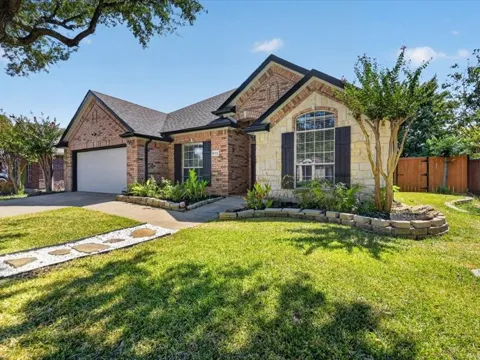 8113 Sawgrass Lane