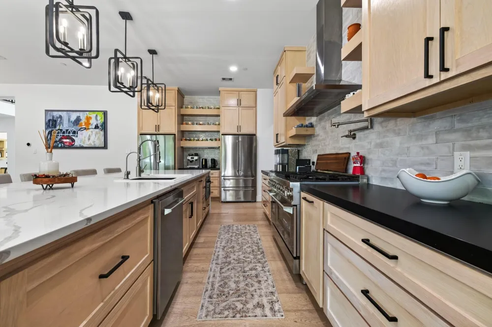 1432 Bingle Road Houston, TX 77055