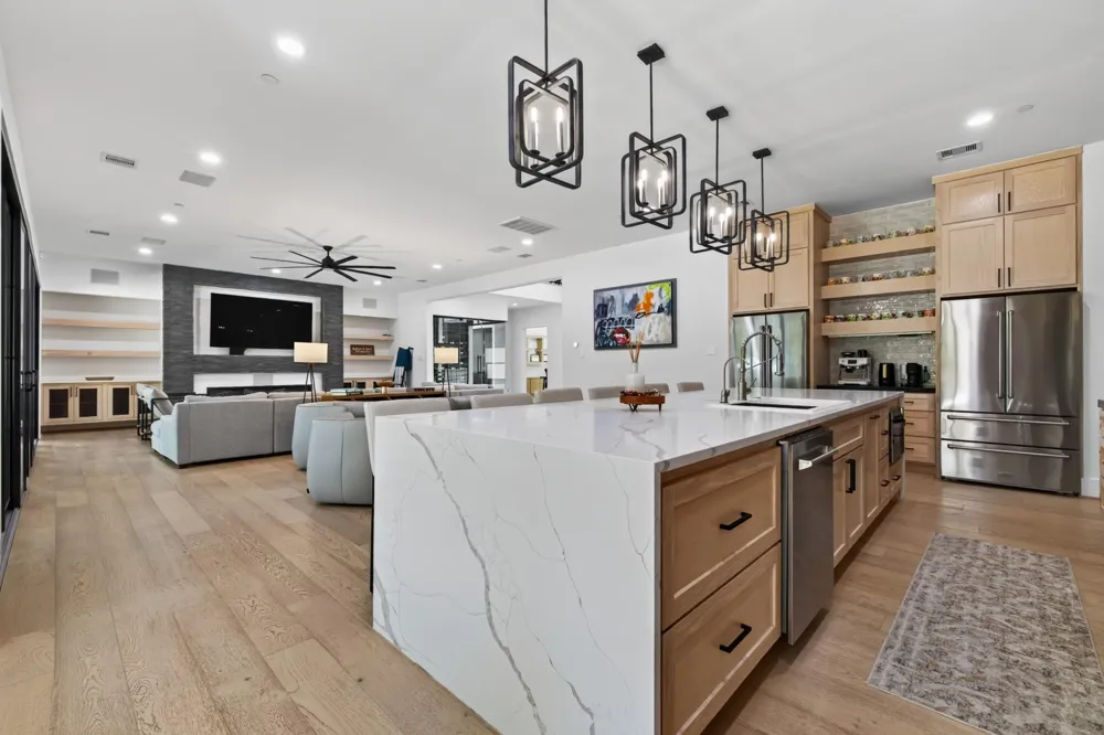 1432 Bingle Road Houston, TX 77055
