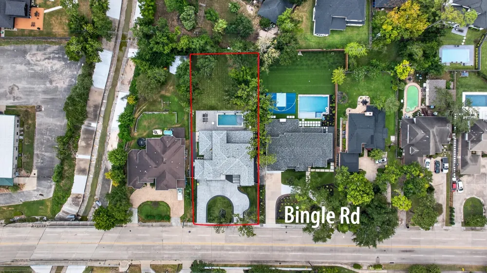 1432 Bingle Road Houston, TX 77055