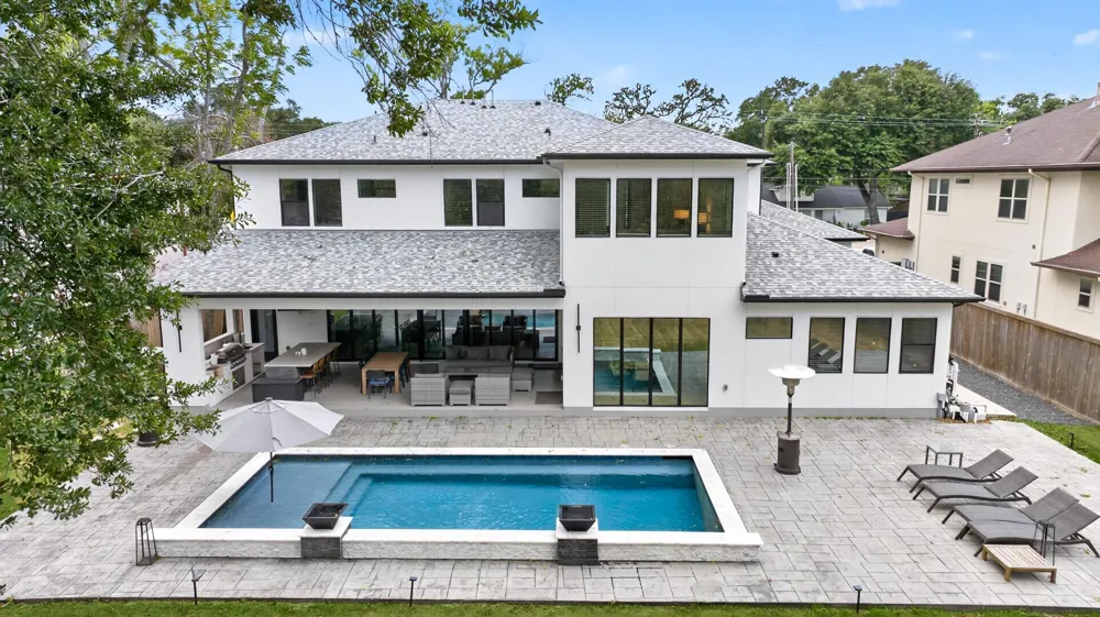 1432 Bingle Road Houston, TX 77055