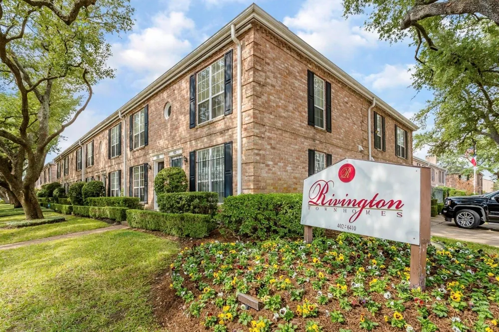 6410 Del Monte Drive #3 Houston, TX 77057