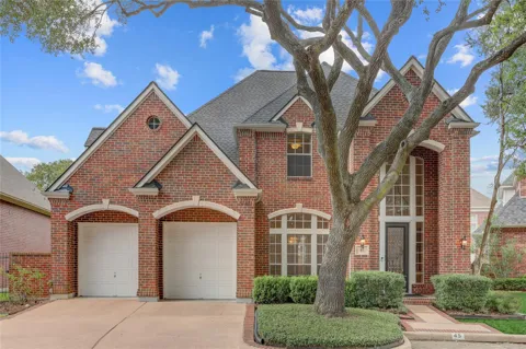 45 Ambleside Crescent Drive