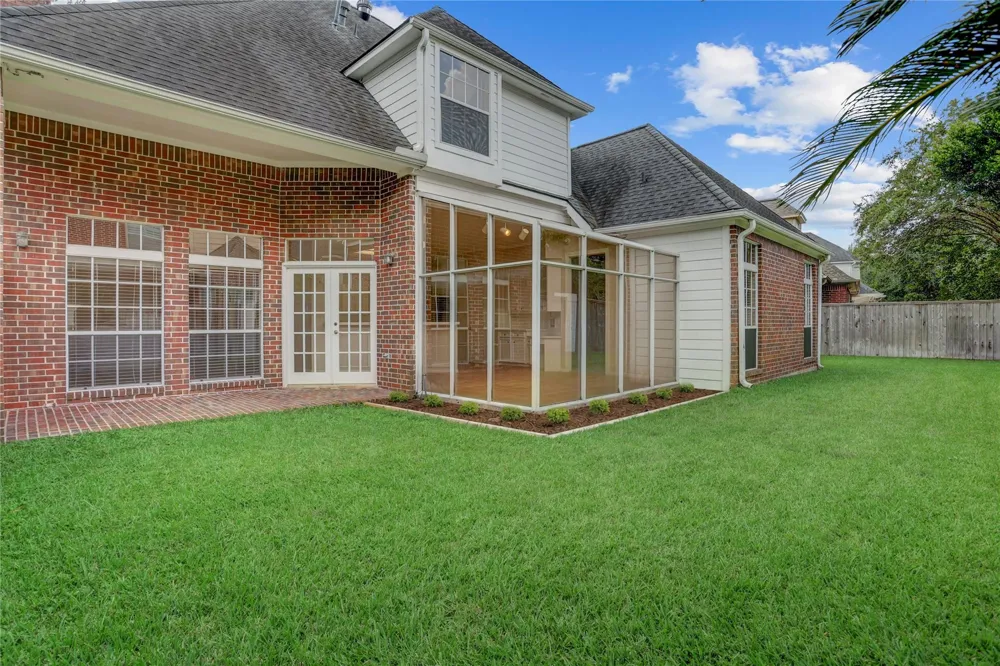 45 Ambleside Crescent Drive Sugar Land, TX 77479