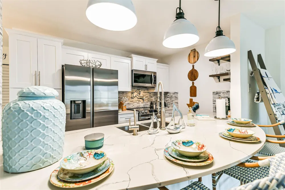 7312 Seawall Boulevard #217 Galveston, TX 77551