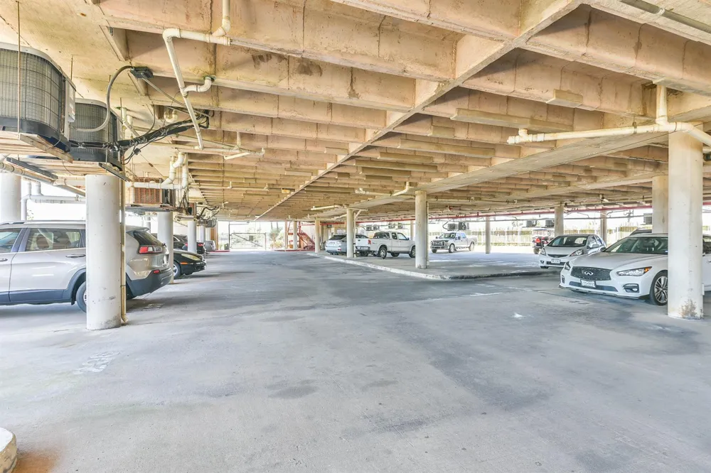 7312 Seawall Boulevard #217 Galveston, TX 77551