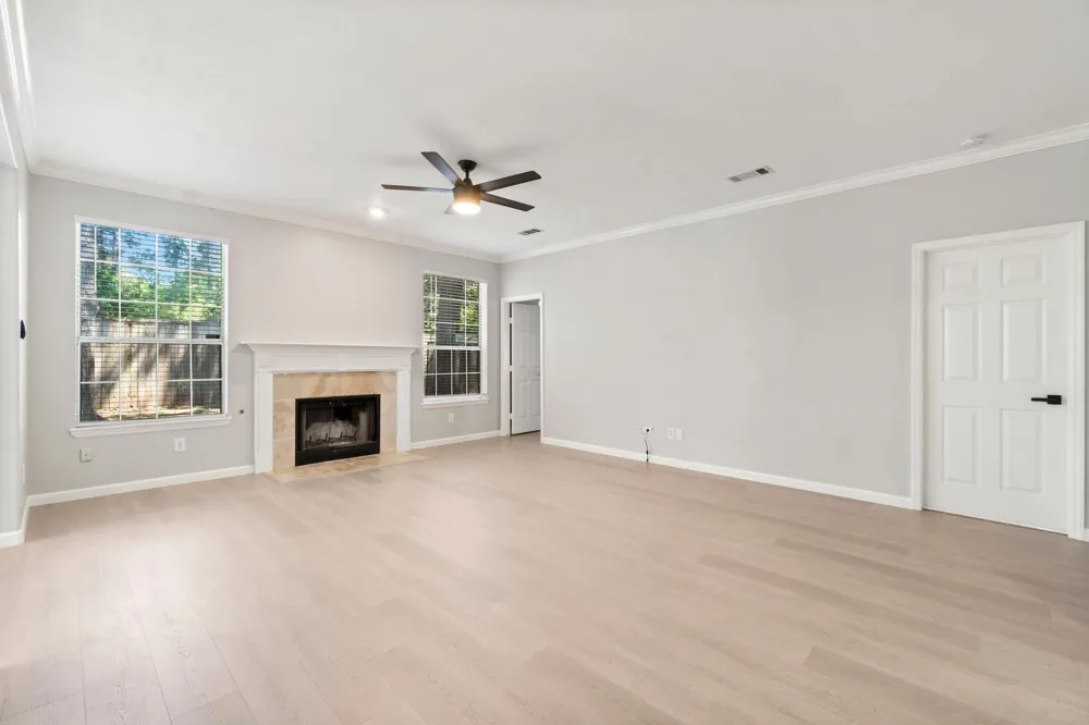 66 Terraglen Dr The Woodlands, TX 77382