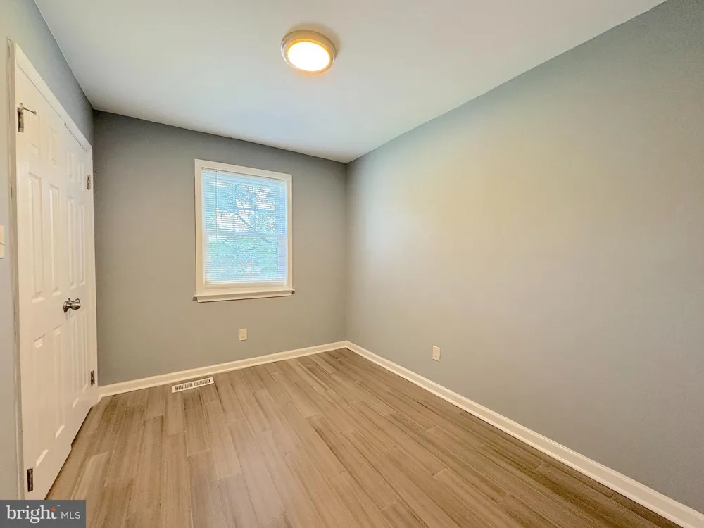 9819 HAGEL CIRCLE Lorton, VA 22079