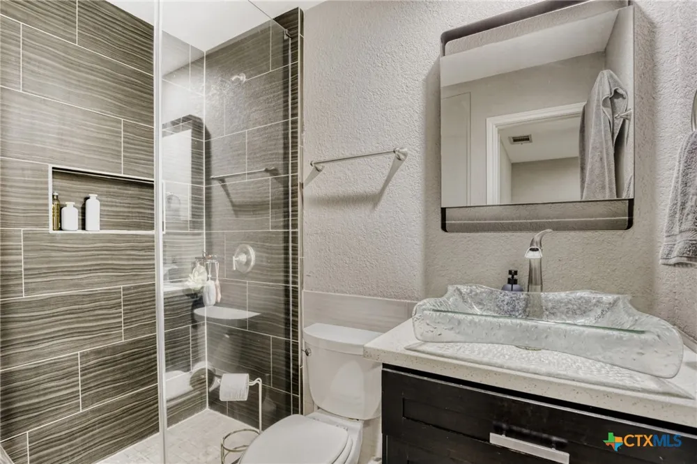 600 Live Oak Drive Cedar Park, TX 78613