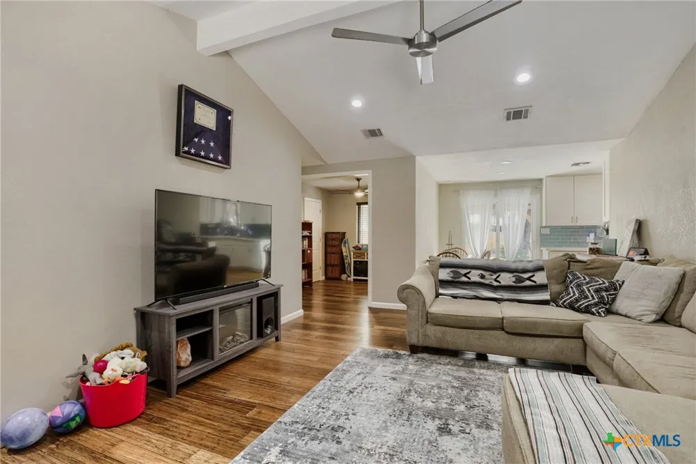 600 Live Oak Drive Cedar Park, TX 78613