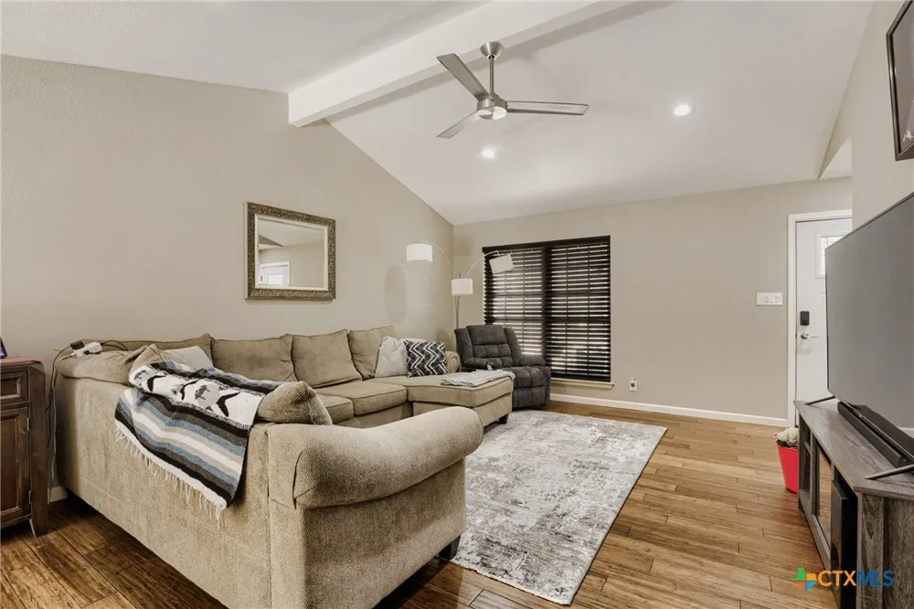 600 Live Oak Drive Cedar Park, TX 78613