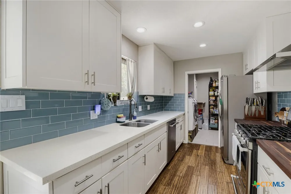 600 Live Oak Drive Cedar Park, TX 78613