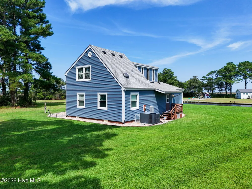 112 Canadian Goose Drive Currituck, NC 27929