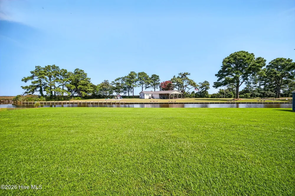 112 Canadian Goose Drive Currituck, NC 27929