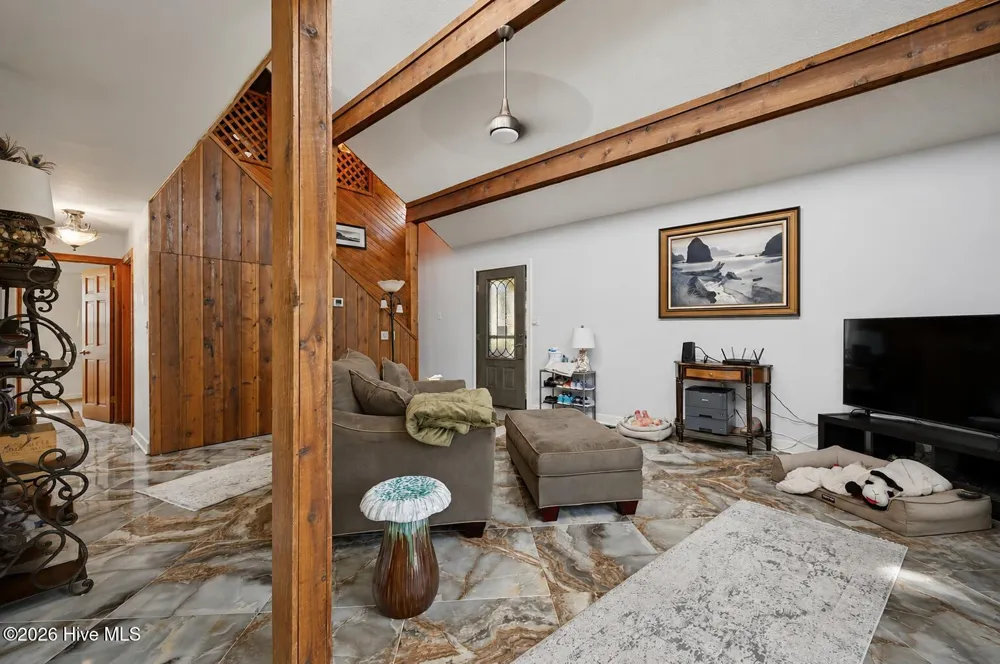 112 Canadian Goose Drive Currituck, NC 27929