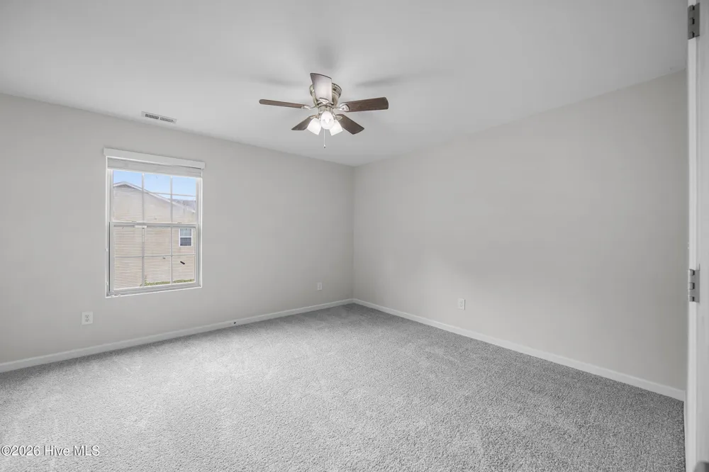 525 Shelmore Lane Jacksonville, NC 28540