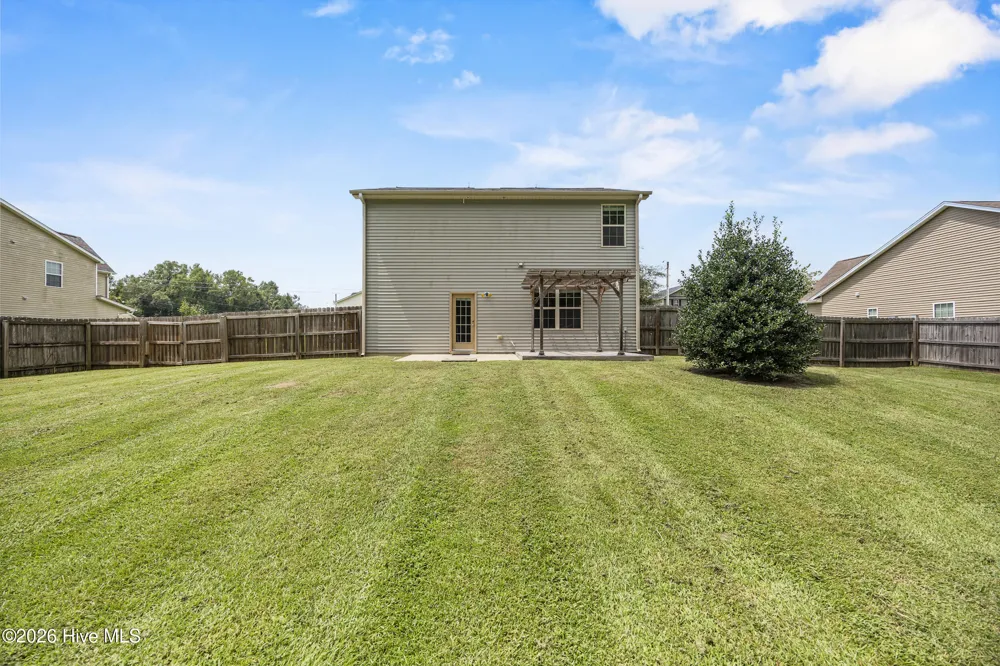 525 Shelmore Lane Jacksonville, NC 28540