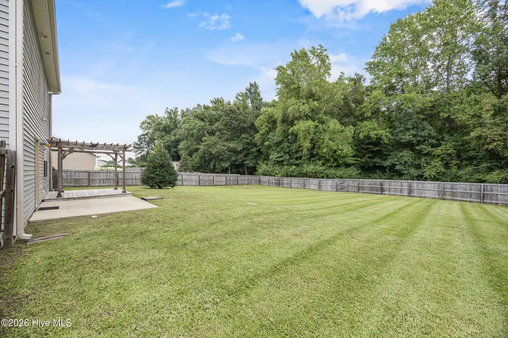 525 Shelmore Lane Jacksonville, NC 28540