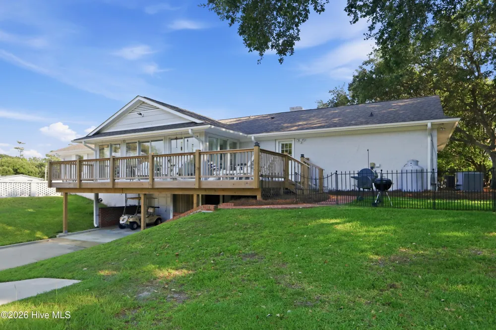 104 Sea Trace Lane Newport, NC 28570