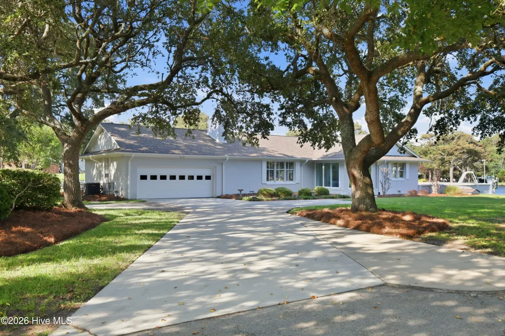 104 Sea Trace Lane Newport, NC 28570