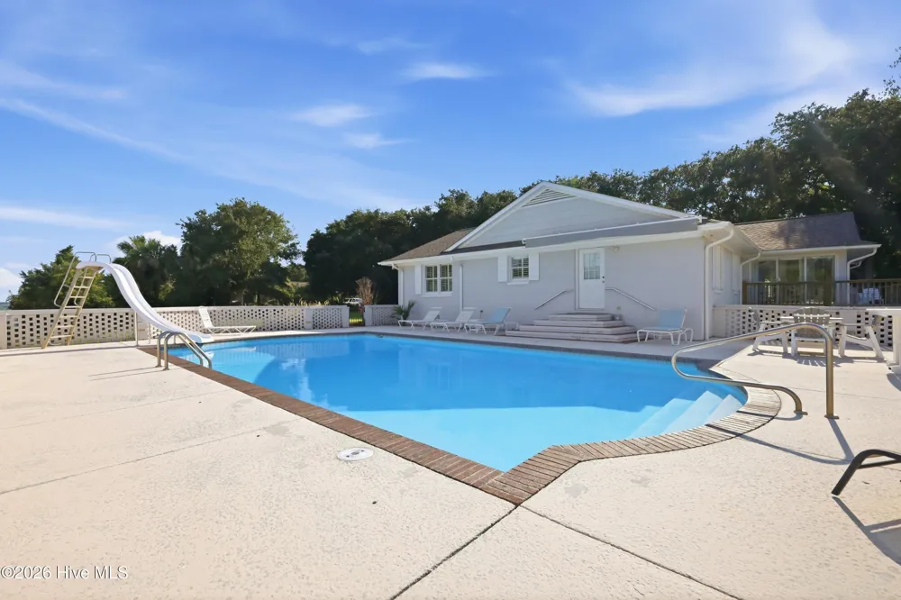 104 Sea Trace Lane Newport, NC 28570