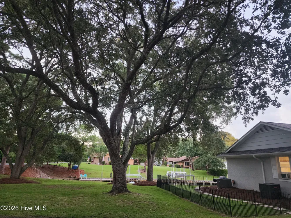 104 Sea Trace Lane Newport, NC 28570