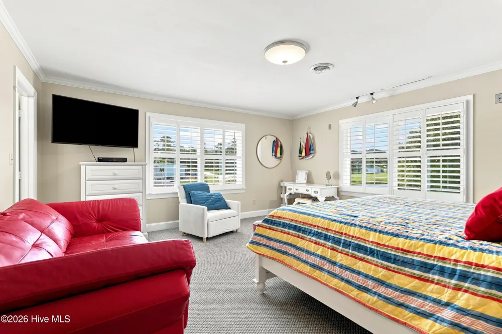104 Sea Trace Lane Newport, NC 28570