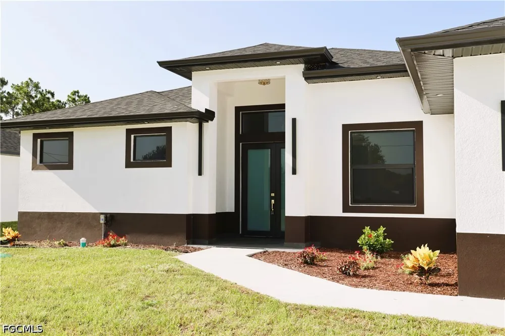 Delores Street E Lehigh Acres, FL 33974