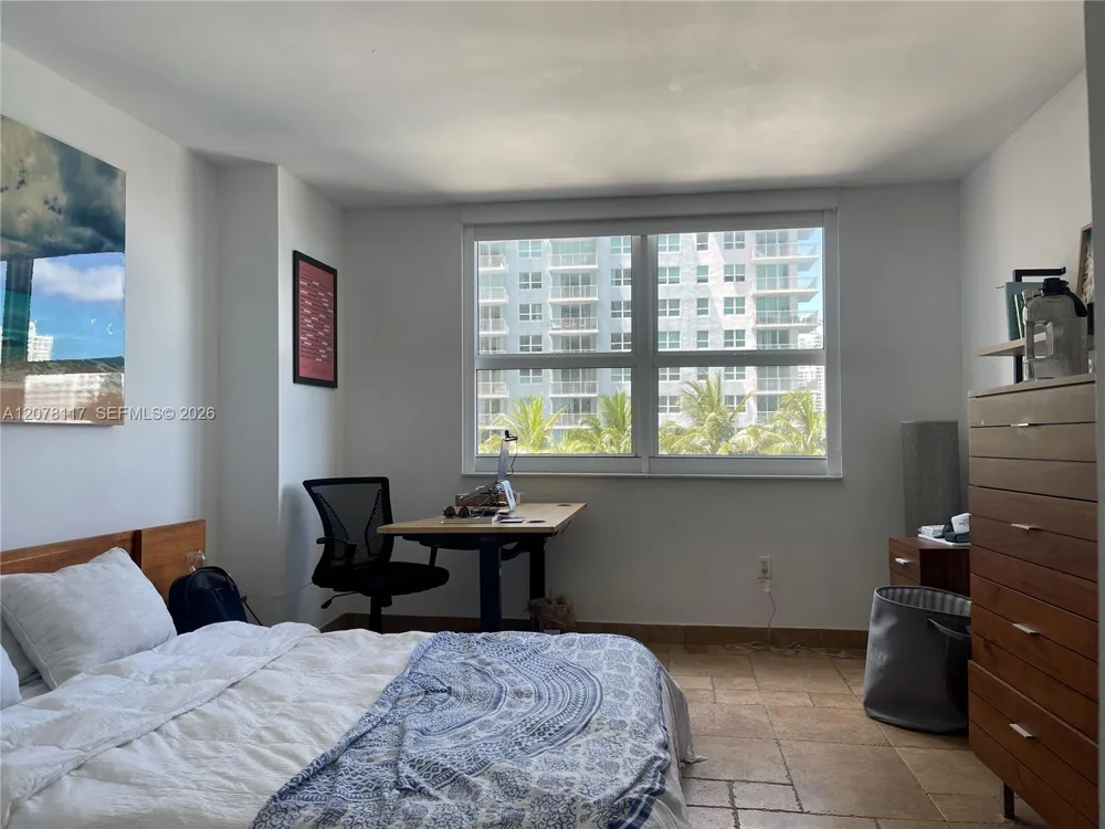 1155 Brickell Bay Dr #808 Miami, FL 33131