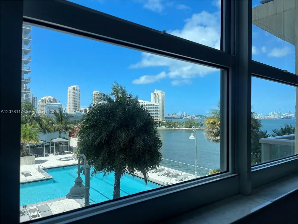 1155 Brickell Bay Dr #808 Miami, FL 33131