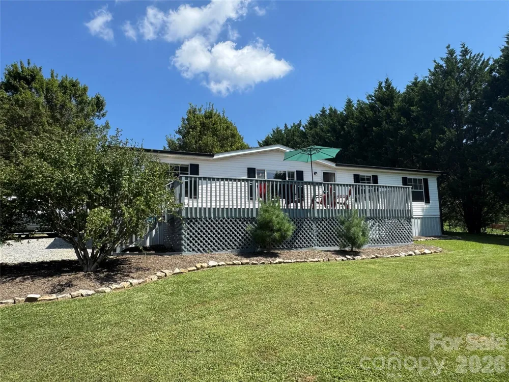 51 Little Hungry Road Hendersonville, NC 28792