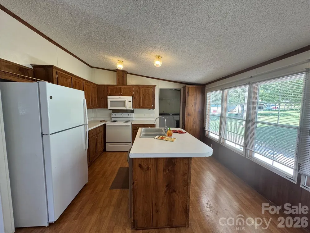51 Little Hungry Road Hendersonville, NC 28792