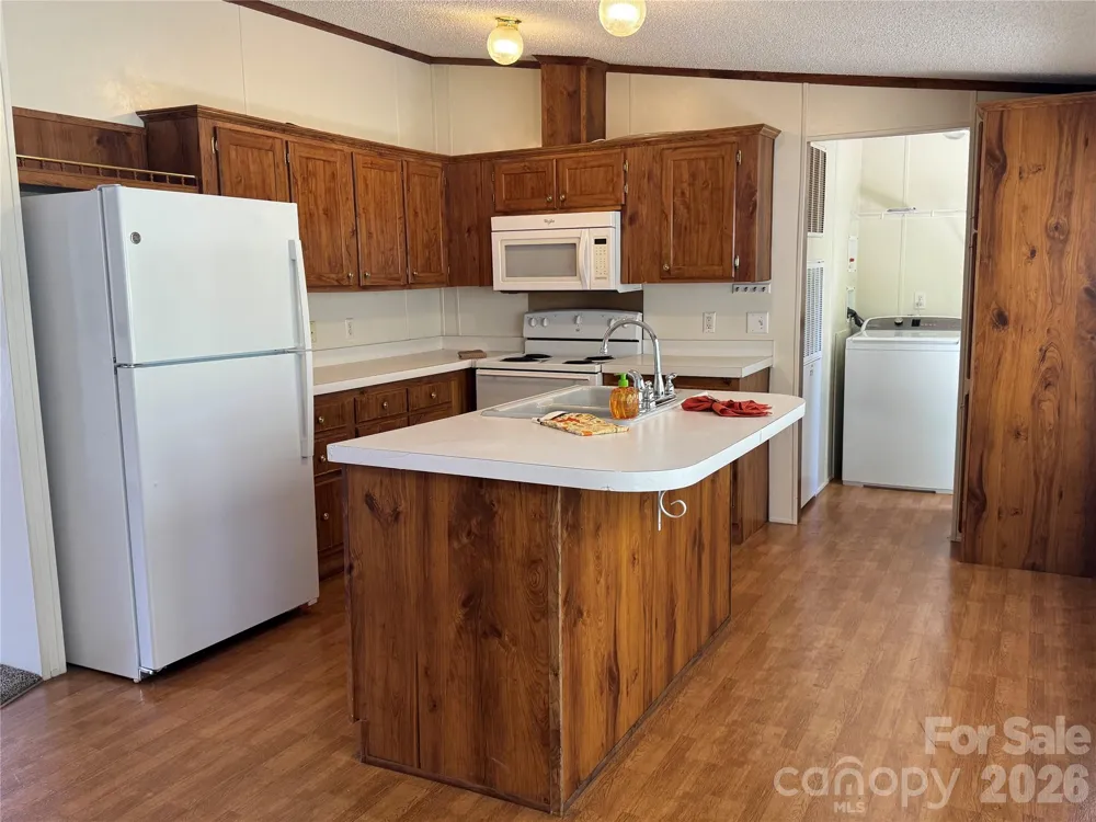 51 Little Hungry Road Hendersonville, NC 28792