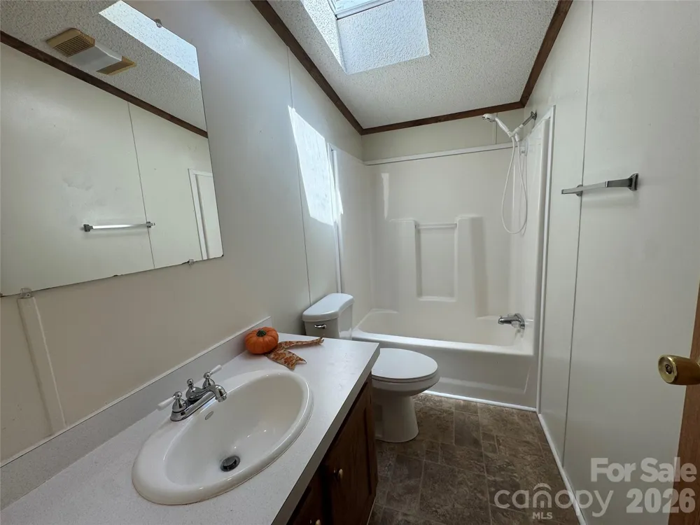 51 Little Hungry Road Hendersonville, NC 28792