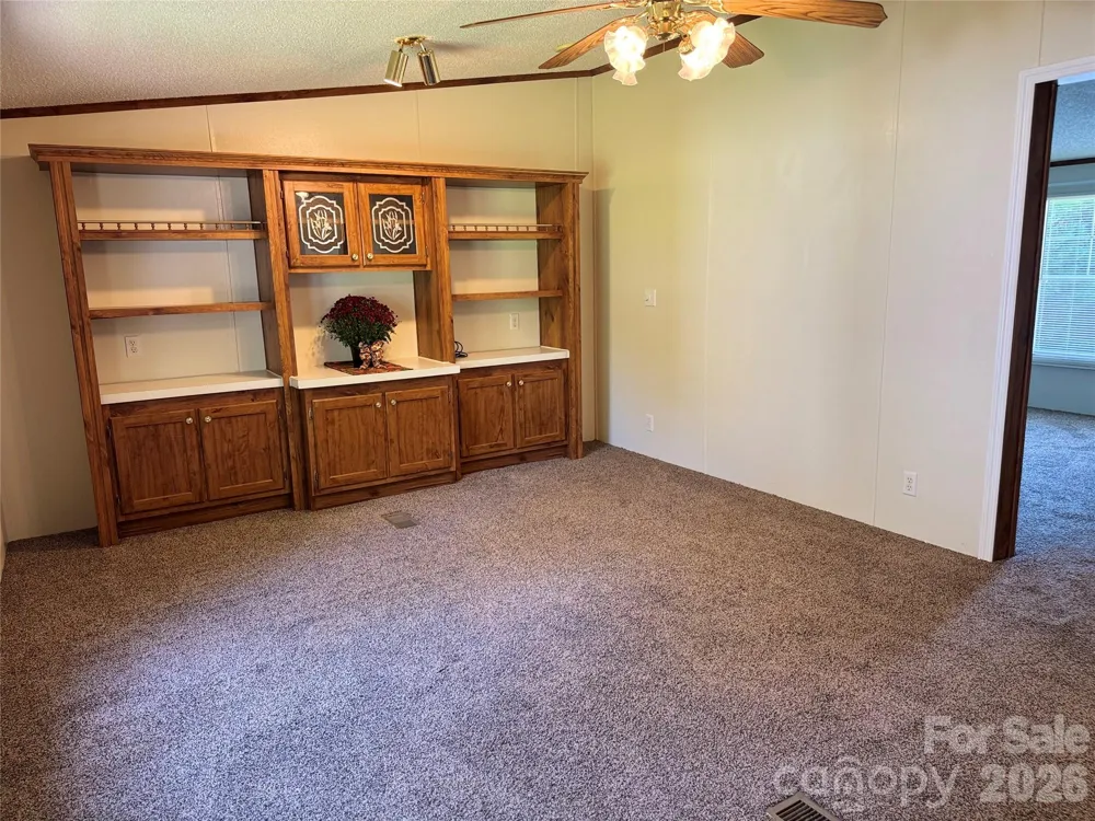 51 Little Hungry Road Hendersonville, NC 28792