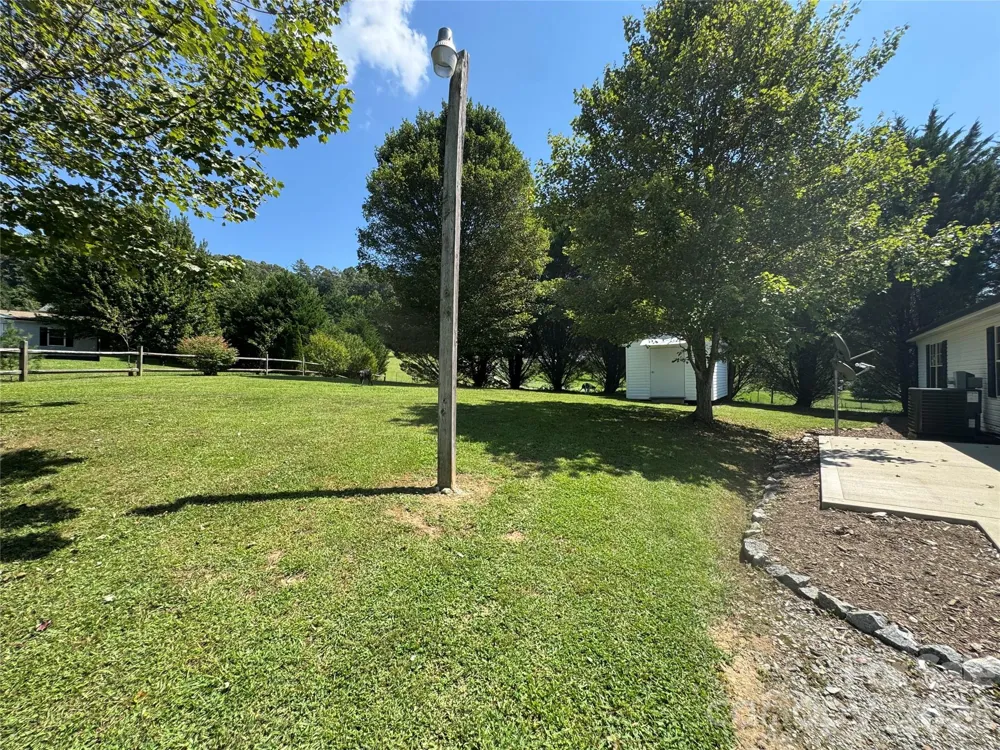 51 Little Hungry Road Hendersonville, NC 28792