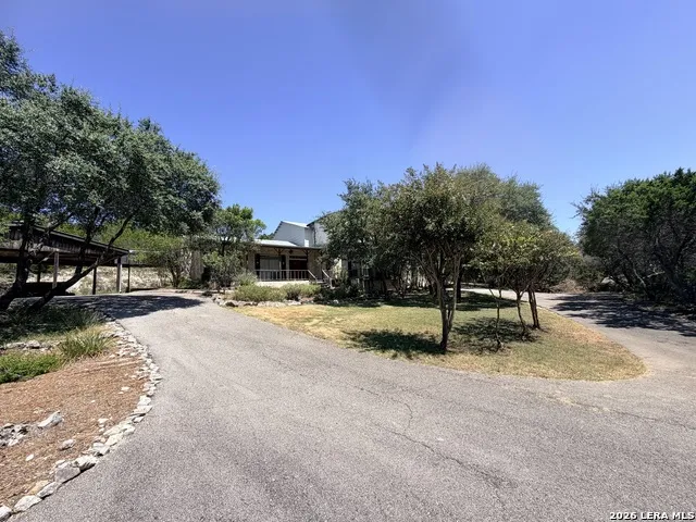 410 Sparkling Springs Dr Boerne, TX 78006
