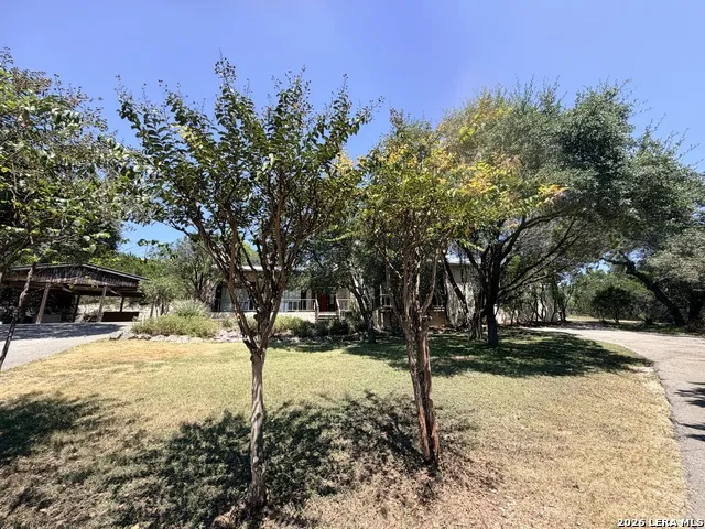 410 Sparkling Springs Dr Boerne, TX 78006