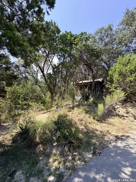 410 Sparkling Springs Dr Boerne, TX 78006