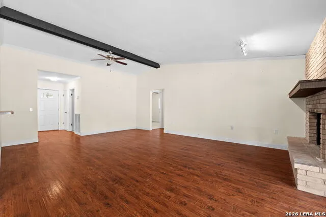 222 GUILFORD FRG Universal City, TX 78148