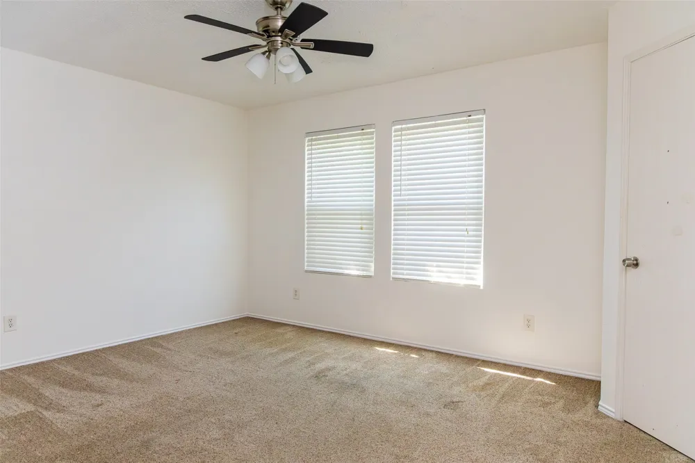 5537 Camarillo Drive Fort Worth, TX 76244