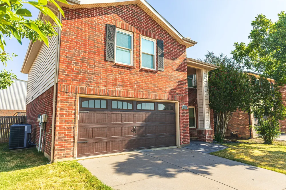 5537 Camarillo Drive Fort Worth, TX 76244