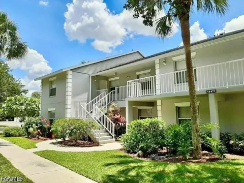 Lakewood Trace Court #202