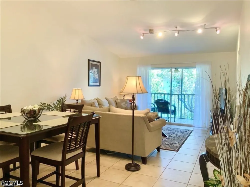 Lakewood Trace Court #202 Fort Myers, FL 33919