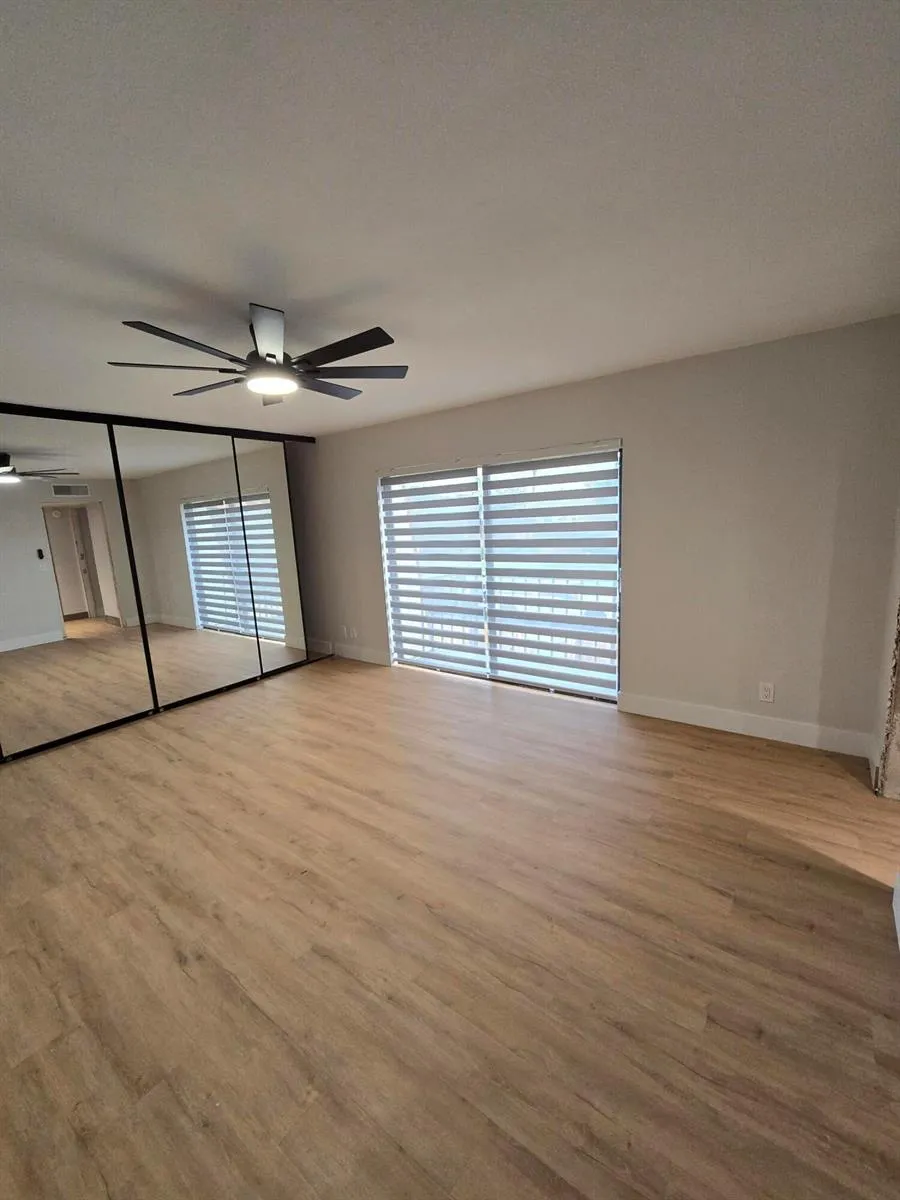 306 LAKE ARBOR DRIVE Palm Springs, FL 33461