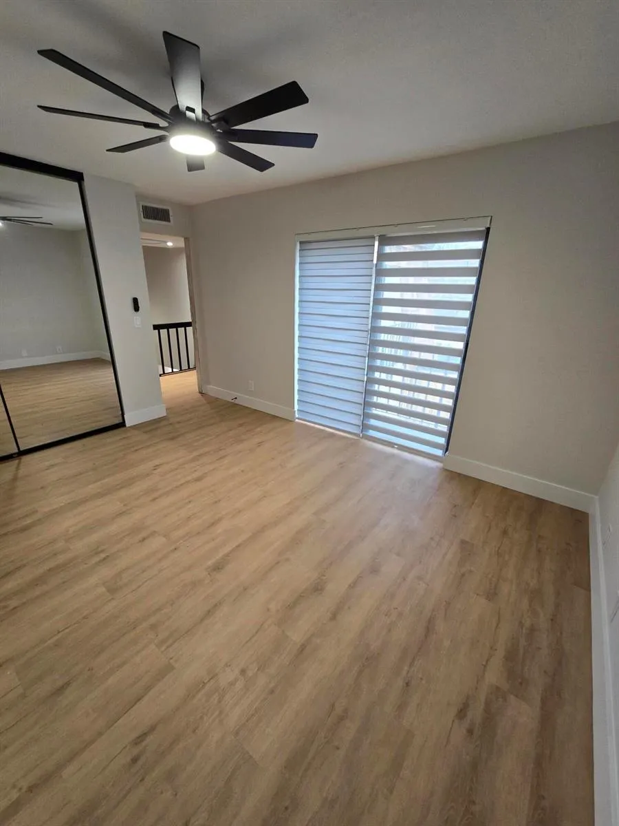 306 LAKE ARBOR DRIVE Palm Springs, FL 33461