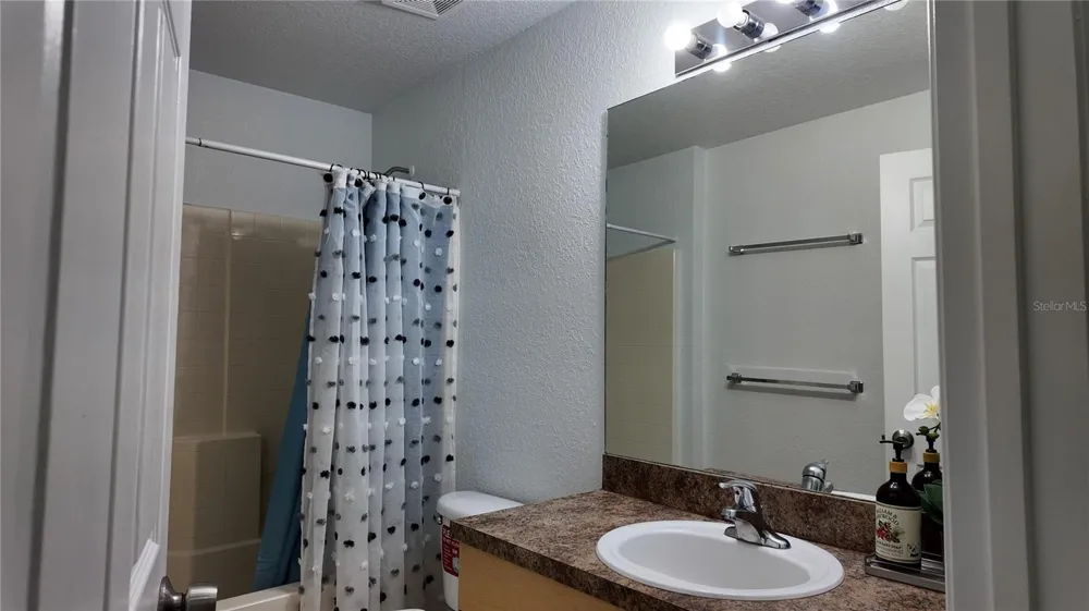 1801 MONTAGUE DRIVE St Cloud, FL 34769